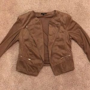 Alt B. Jacket